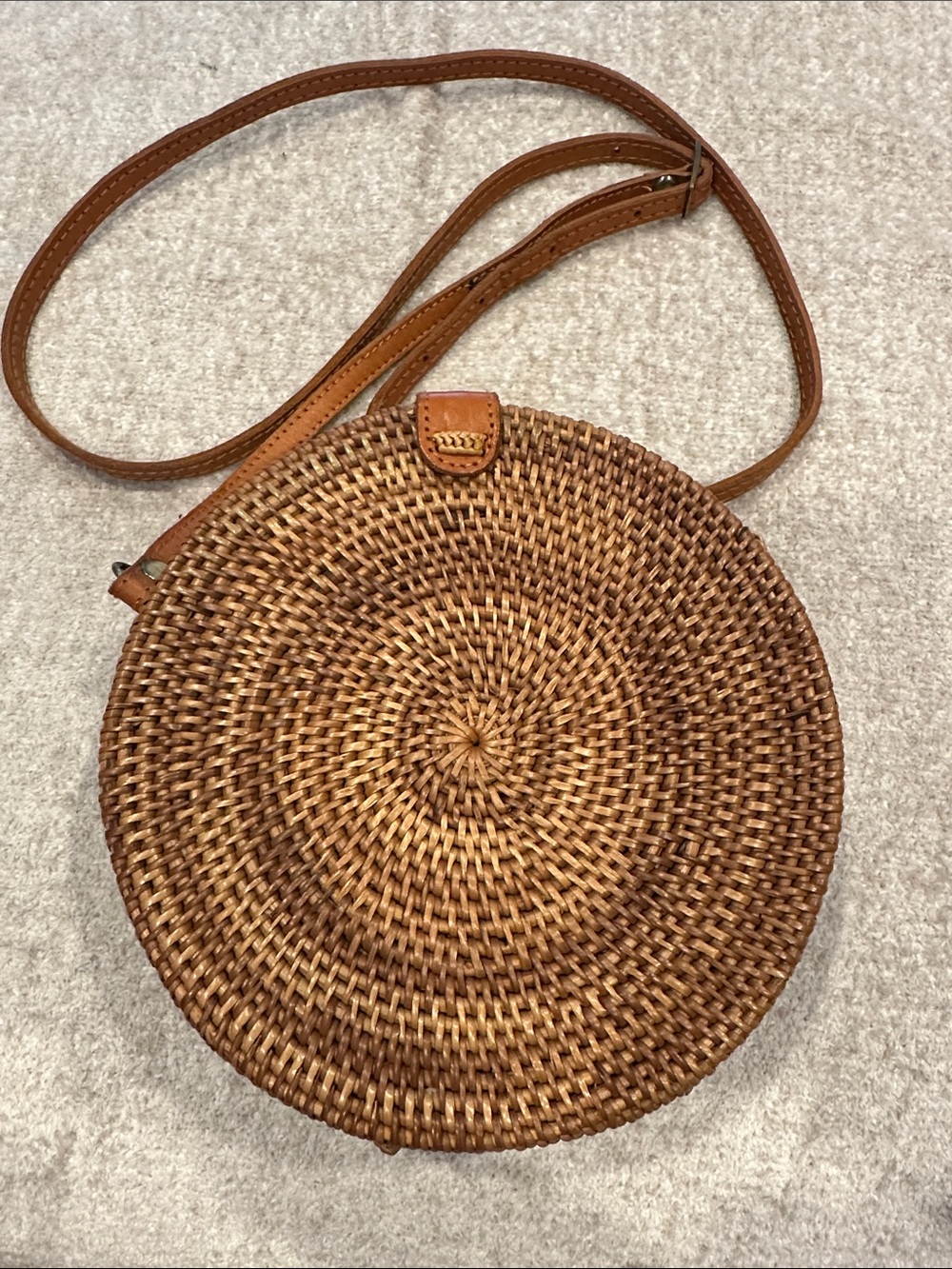 Woven Round Crossbody Bag in Brown